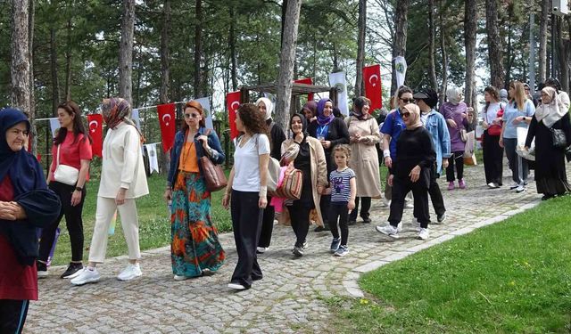 Tavşanlılı Girişimci Kadınlardan Anneler Günü’ne Özel Anlamlı Program